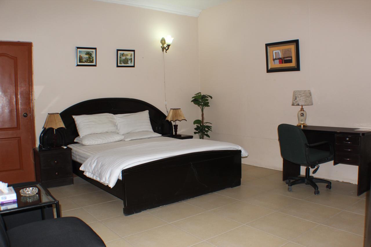 Luxury Inn Karáčí Exteriér fotografie
